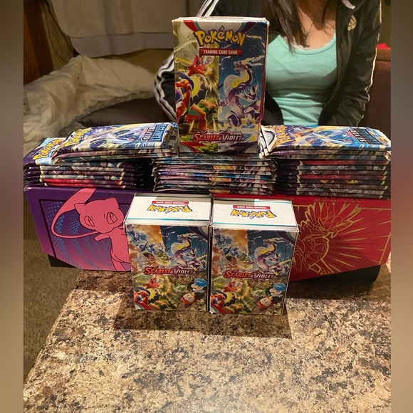 Pokémon Collection - Picture 15 of 16